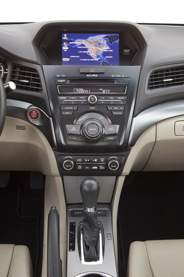 2014 Acura ILX 2.0L.