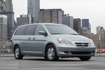 2007 Honda Odyssey EX.

