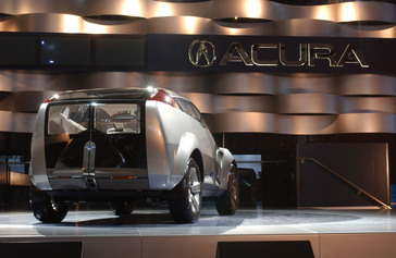 The Acura RD-X concept SUV unveiled at the North American International Auto Show 1/6/02.

