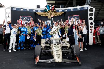 Race winner #60: Felix Rosenqvist, Meyer Shank Racing w/Curb Agajanian Honda  in victory lane