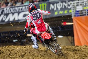 Honda HRC Progressive Controls SMX Playoffs After St. Louis Sweep
