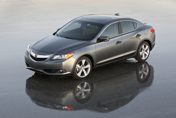 2013 Acura ILX.