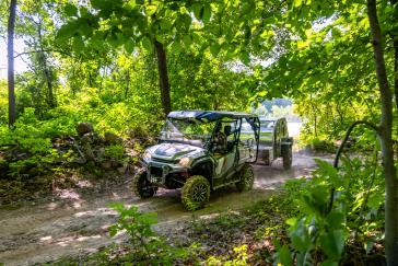 2025 Honda Pioneer 1000-5 Deluxe