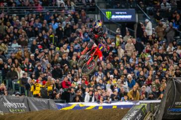 Jett Lawrence Earns His First Win of the Season, at Anaheim 2 SX