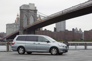 2005 Honda Odyssey EX
