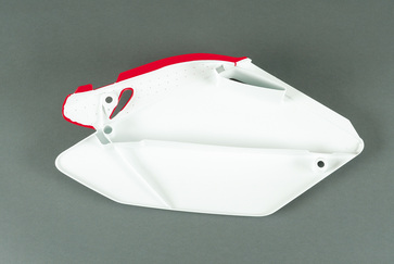 2004 Honda CRF250R sidecover.
