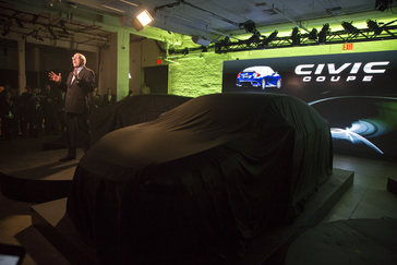 2017 Honda Civic Hatchback Prototype debuts in New York City