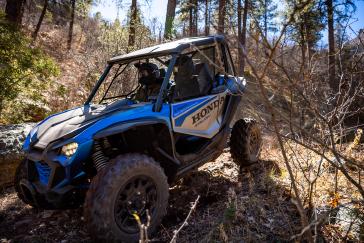 2022 Honda Talon 1000X-4 FOXLiveValve action
