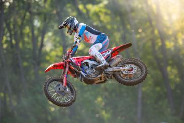 Hunter Lawrence Gives ’25 CRF450R a Moto Win and Podium Overall Finish in AMA Debut