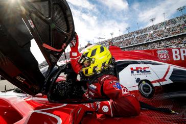 #93: Acura Meyer Shank Racing w/Curb Agajanian, Acura ARX-06, GTP: Renger van der Zande