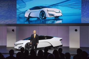 Tetsuo Iwamura, President and CEO, American Honda Motor Co., Inc. introduces the Honda FCEV Concept at the 2013 Los Angeles Auto Show, November 20, 2013.