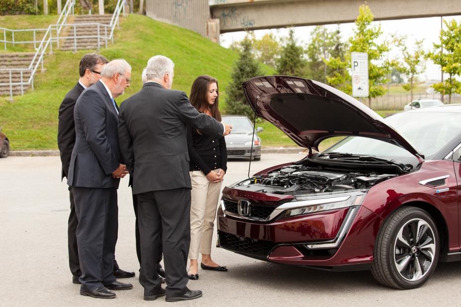 Honda Clarity Fuel Cell Vehicle Highlights the Potential of Hydrogen Technology in Quebec