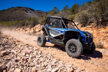 2022 Honda Talon 1000X-4 FOXLiveValve action