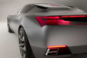 Acura Advanced Sports Car Concept Debuts at 2007 North American International Auto Show.
