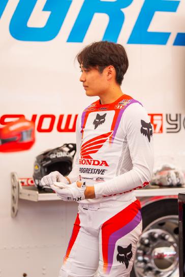Jett Lawrence Earns His First Win of the Season, at Anaheim 2 SX