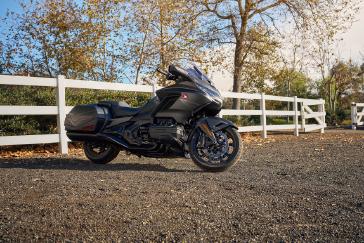 25 Honda Gold Wing Matte Black Metallic Beauty