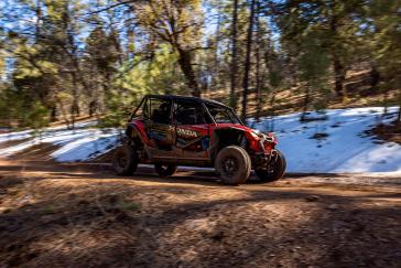 2022 Honda Talon 1000X-4FOXLiveValve action