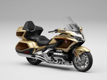 25 Honda Gold Wing Tour Eternal Gold