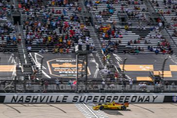 #10: Alex Palou, Chip Ganassi Racing Honda, Checkered Flag