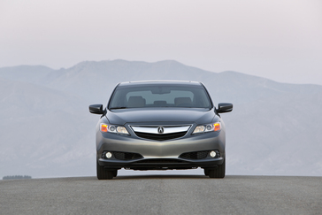 2014 Acura ILX 2.0L.