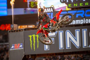 Jett Lawrence Earns His First Win of the Season, at Anaheim 2 SX