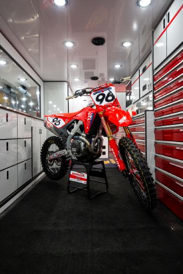 Hunter Lawrence to Give ’25 CRF450R its Race Debut at Unadilla MX