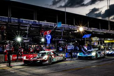 Acura podiums at Sebring
