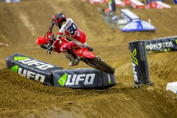 Honda HRC Progressive Controls SMX Playoffs After St. Louis Sweep