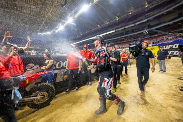 Honda HRC Progressive Controls SMX Playoffs After St. Louis Sweep