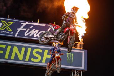 Historic Sweep for Honda HRC Progressive at SuperMotocross Final
