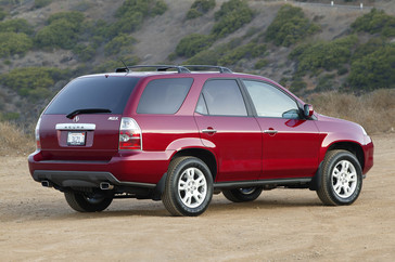 2006 Acura MDX.
