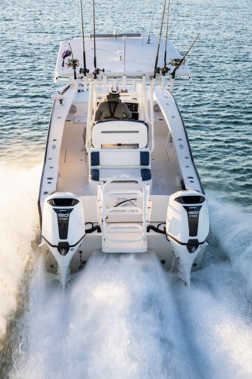 Honda Marine BF150 GPW Lifestyle Calcutta Running-01