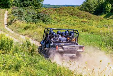 2025 Honda Pioneer 1000-6 Deluxe Crew