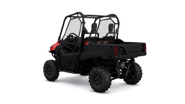 2025 Honda Pioneer 700 Deluxe Hero Red