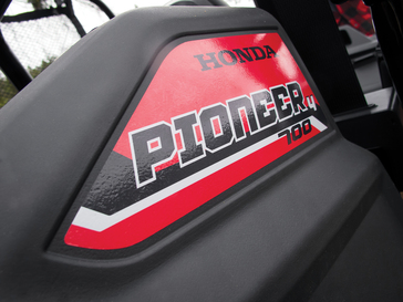 2014 Honda Pioneer 700-4.
