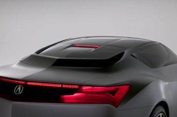 Acura Advanced Sports Car Concept Debuts at 2007 North American International Auto Show.
