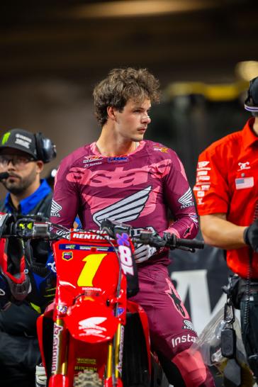 Honda HRC Progressive Controls SMX Playoffs After St. Louis Sweep