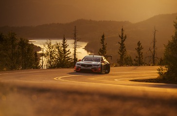 The TLX GT, driven by long-time Acura race car driver Peter Cunningham in his Pikes Peak debut, will compete in the Pikes Peak Open class.