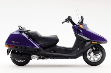 2004 Honda Helix.
