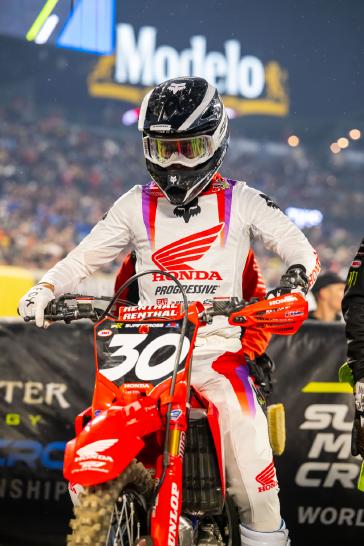 Jett Lawrence Earns His First Win of the Season, at Anaheim 2 SX