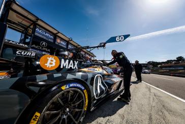 #60: Acura Meyer Shank Racing w/Curb Agajanian, Acura ARX-06, GTP: Tom Blomqvist, Colin Braun