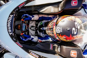 Prior to the 2024 Formula 1 Las Vegas Grand Prix, Honda, HRC and Acura gathered a collection of hybrid hero machines including the Acura ARX-06, Indycar, the Indycar hybrid-powered CR-V Hybrid Racer and the production Honda Civic Hybrid to celebrate the performance of Honda’s hybrid Power Unit (PU) technology as an important pillar of Honda’s automotive electrification strategy.