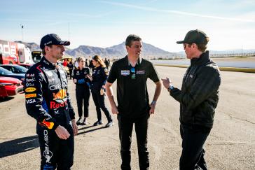 Prior to the 2024 Formula 1 Las Vegas Grand Prix, Honda, HRC and Acura gathered a collection of hybrid hero machines including the Acura ARX-06, Indycar, the Indycar hybrid-powered CR-V Hybrid Racer and the production Honda Civic Hybrid to celebrate the performance of Honda’s hybrid Power Unit (PU) technology as an important pillar of Honda’s automotive electrification strategy.