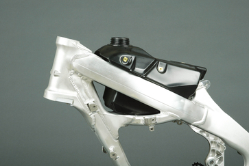 2004 Honda CRF250R frame/fuel tank.
