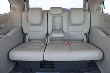 2015 Honda Odyssey Touring Elite.