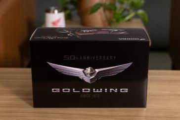 25 Honda Gold Wing Tabletop Model