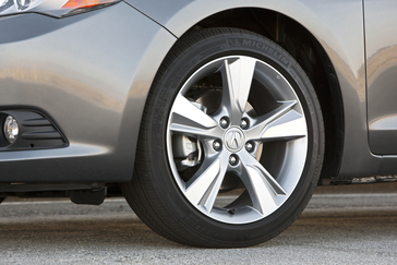 2014 Acura ILX 2.0L.