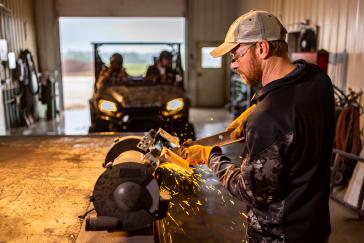 2025 Honda Pioneer 1000-6 Deluxe Crew