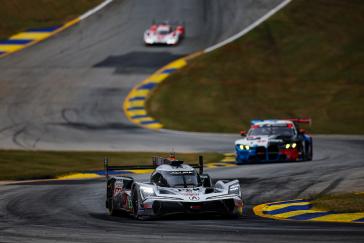 #93: Acura Meyer Shank Racing w/Curb Agajanian, Acura ARX-06, GTP: Renger van der Zande, Nick Yelloly, Alex Palou