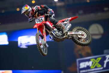 Honda HRC Progressive Controls SMX Playoffs After St. Louis Sweep